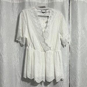 BloomChic Elegant White Lace Blouse
